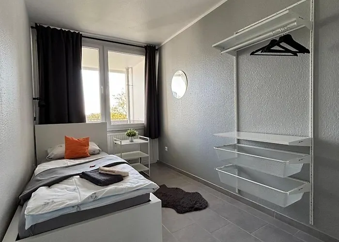 Moderne 3,5 85m2 & Balkon 杜伊斯堡