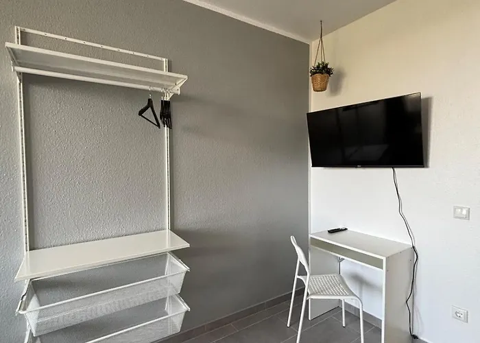 Moderne 3,5 85m2 & Balkon 杜伊斯堡